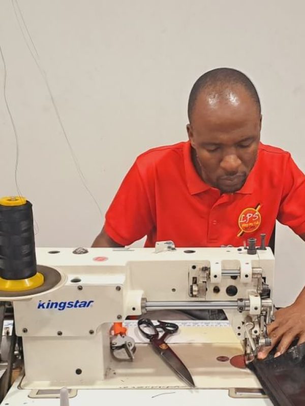 Ishmael Ndlovu at LPS Fitment Centre Manufacturing Clip-On Tonneau Covers